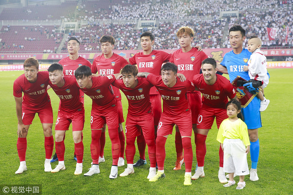 他用他的神 他用他的神