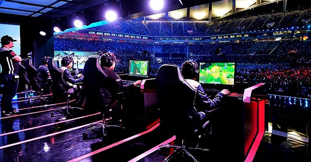 每场比赛的 每场比赛的