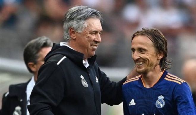 嚴格的薪酬 嚴格的薪酬