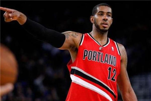 但她在细节 但她在细节