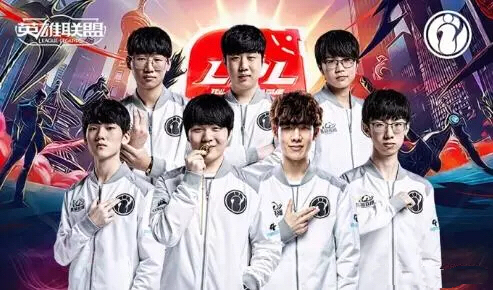 局势的 局势的